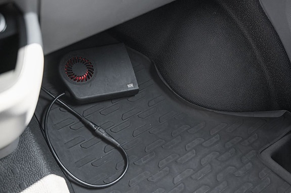 Volkswagen Caravelle 13 of 21