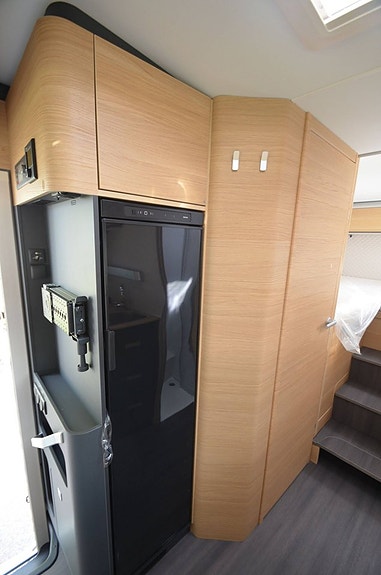Adria MATRIX 670 SL 60Y - Fiat MultiJet3 140HP (103kW) HD 35L 10 of 17