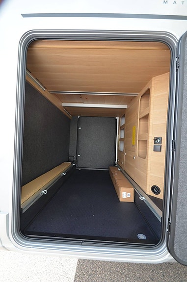 Adria MATRIX 670 SL 60Y - Fiat MultiJet3 140HP (103kW) HD 35L 5 of 17