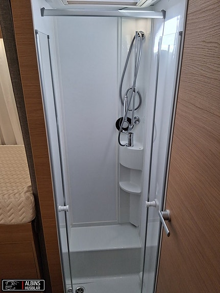 Adria Matrix 670 SL 60Y / Automat / Taksäng 19 of 21