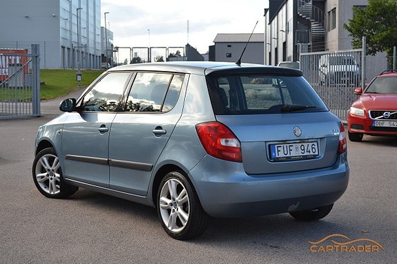 Skoda Fabia 2 of 16