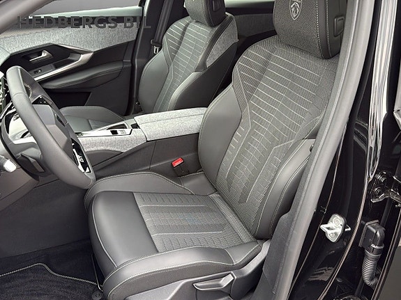 Peugeot 3008 9 of 16