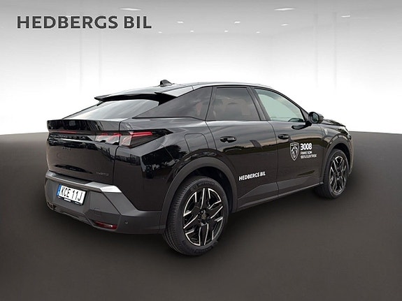Peugeot 3008 3 of 5