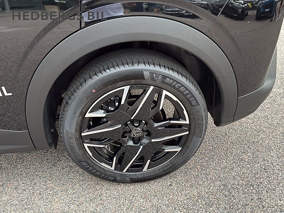 Peugeot 3008 12 of 16
