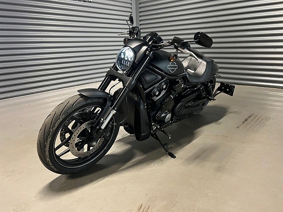 Harley-Davidson VRSCDX Night Rod Special  1.3 5 of 5