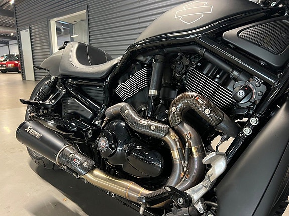 Harley-Davidson VRSCDX Night Rod Special  1.3 9 of 14