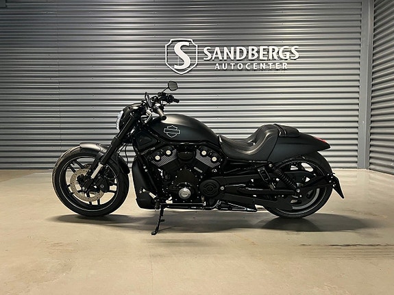 Harley-Davidson VRSCDX Night Rod Special  1.3 2 of 5