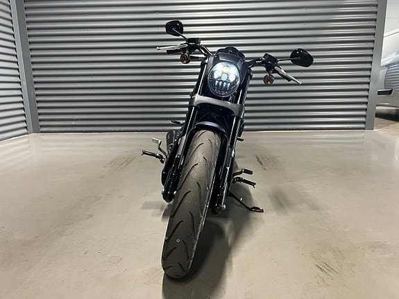 Harley-Davidson VRSCDX Night Rod Special  1.3 4 of 5