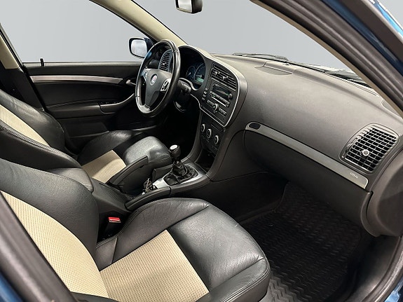 Saab 9-3 10 of 13