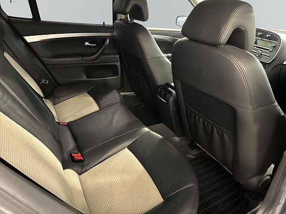 Saab 9-3 8 of 13