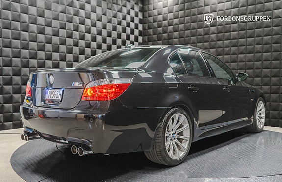 BMW M5 9 of 27