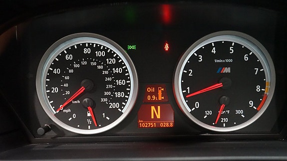 BMW M5 21 of 27