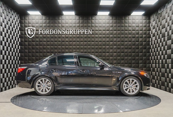 BMW M5 10 of 27