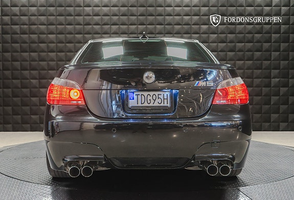 BMW M5 7 of 27