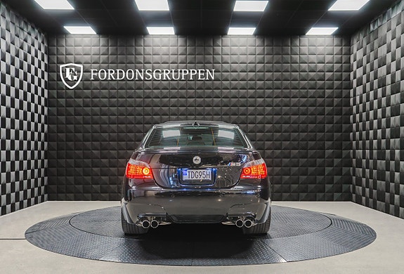 BMW M5 6 of 27