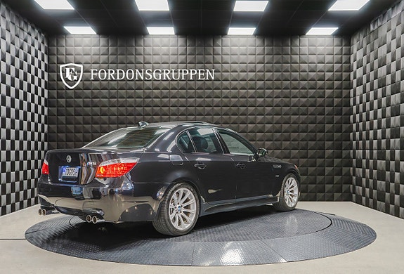 BMW M5 8 of 27