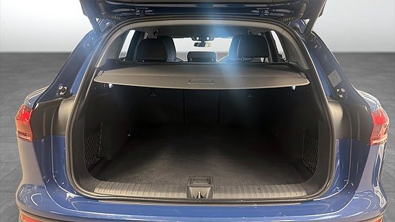 Audi Q6 e-tron 12 of 12