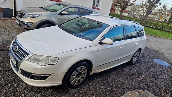 Volkswagen Passat 3 of 5