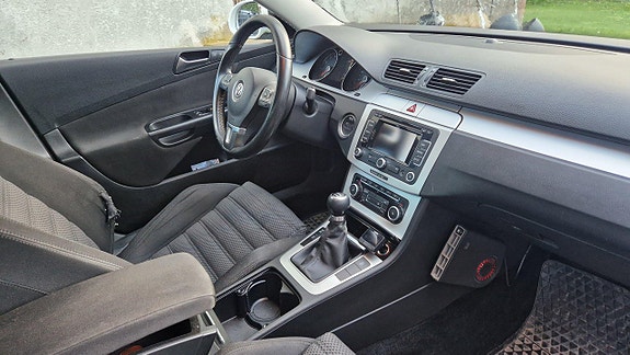Volkswagen Passat 7 of 8