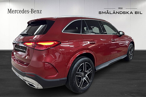 Mercedes-Benz GLC300 de 4 of 5