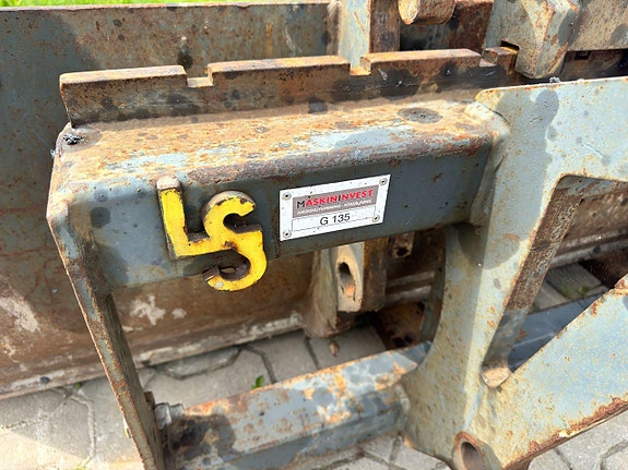 Caterpillar 908 M 29 of 30