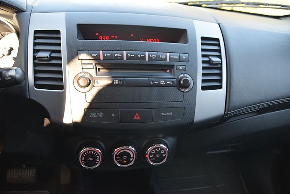 Mitsubishi Outlander 11 of 19