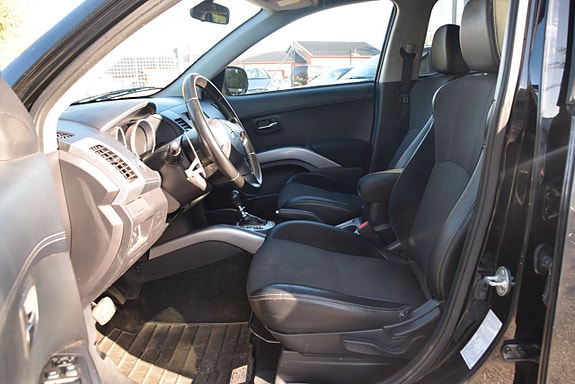 Mitsubishi Outlander 8 of 19