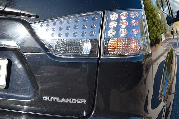 Mitsubishi Outlander 18 of 19