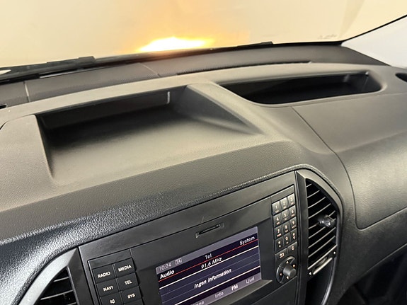 Mercedes-Benz Vito 111 15 of 18