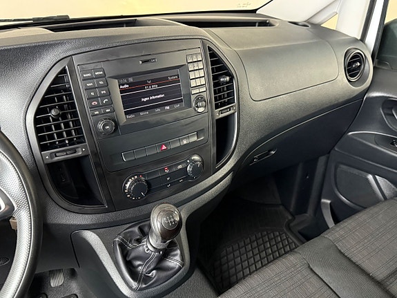 Mercedes-Benz Vito 111 14 of 18