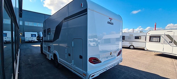 Knaus 700 DX Live Wave "Dieselvärme + Backkamera" 3 of 16