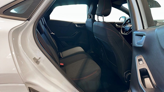 Ford Puma 9 of 30