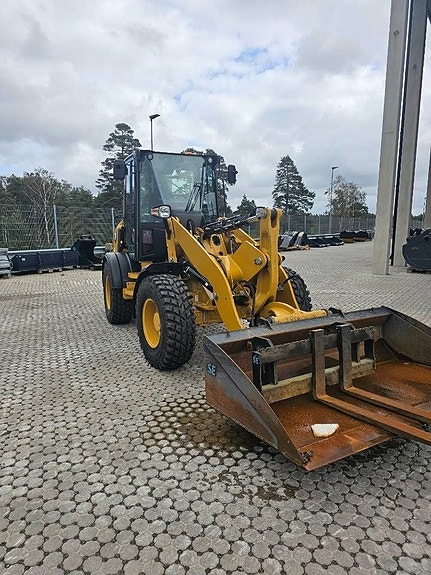 CAT 908 M 3 of 11