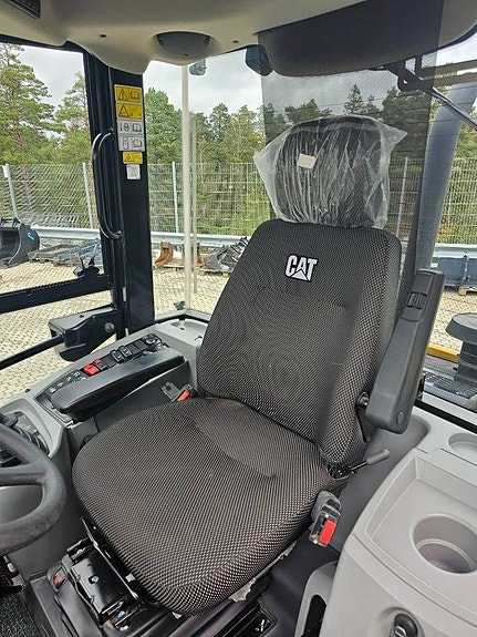 CAT 908 M 8 of 11