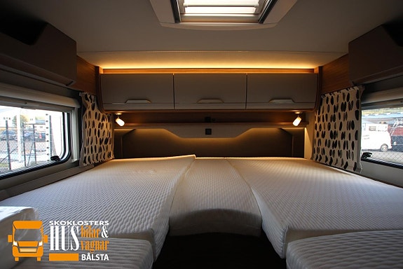 Knaus VANWAVE MAN 640 MEG VANS 463 mil  Ti VanWave MAN 640 MEG Automat 177hk Taksäng 463mil 23 of 27