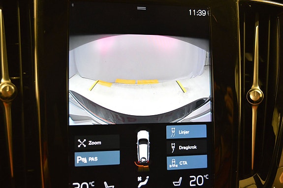 Volvo V60 Cross Country 19 of 19