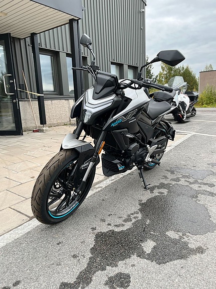 CFMOTO 125 NK *Kampanj 2 of 4