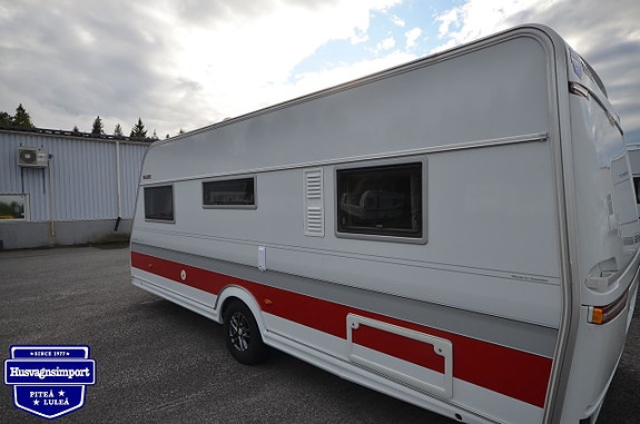Kabe ROYAL 560 XL KS Dubbelbädd / Vitt kök 17 of 18