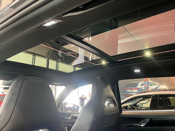 Volkswagen Tiguan 11 of 12