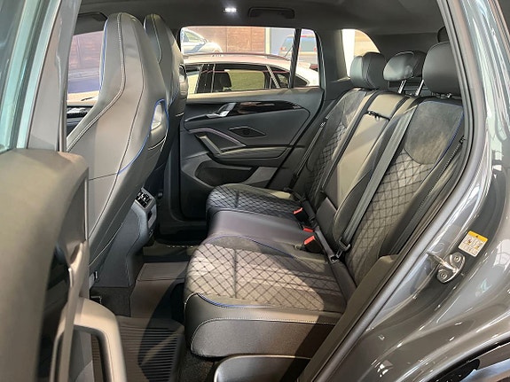 Volkswagen Tiguan 9 of 12