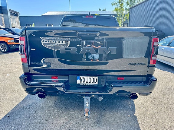 Dodge RAM 1500 3 of 5