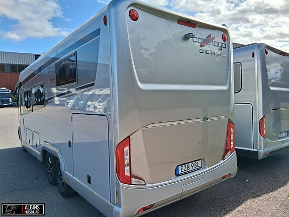 Carthago Chic E-Line I 51 QB / Hydrauliska stödben 3 of 21
