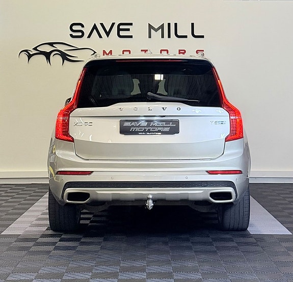 Volvo XC90 3 of 5