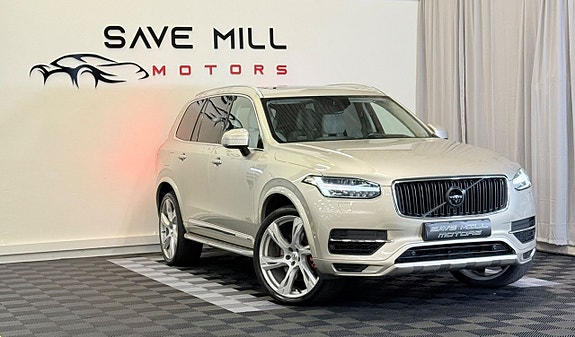 Volvo XC90 2 of 5