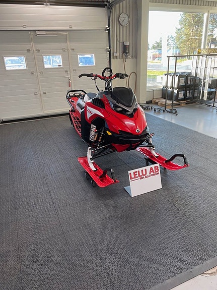 Lynx Shredder RE 850 Turbo R 3700