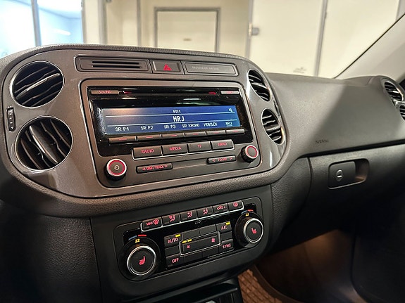 Volkswagen Tiguan 12 of 12