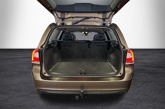 Volvo V70 17 of 17