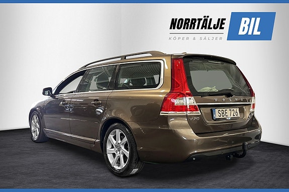 Volvo V70 5 of 17