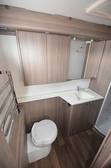 Kabe Imperial 780 ETDL KS 11 of 12