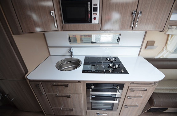 Kabe Imperial 780 ETDL KS 6 of 12